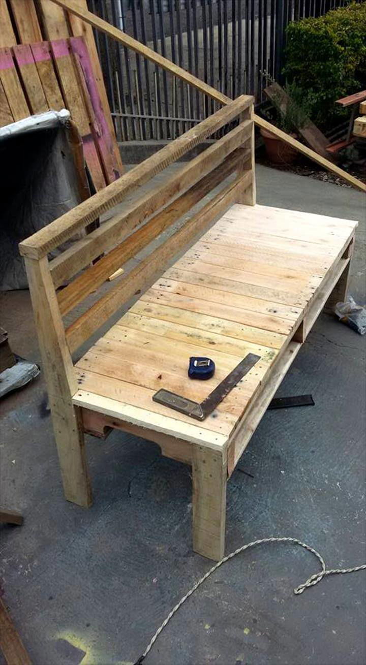 diy wooden pallet bench - easy pallet ideas