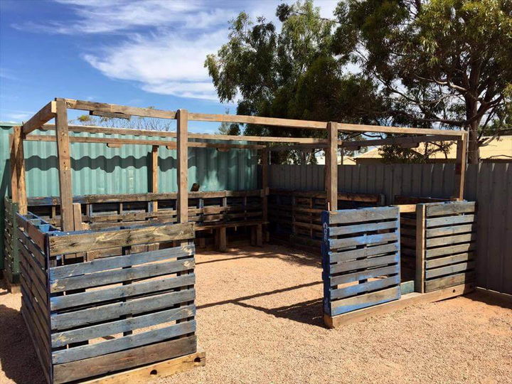 Green House Made with Pallets - Easy Pallet Ideas