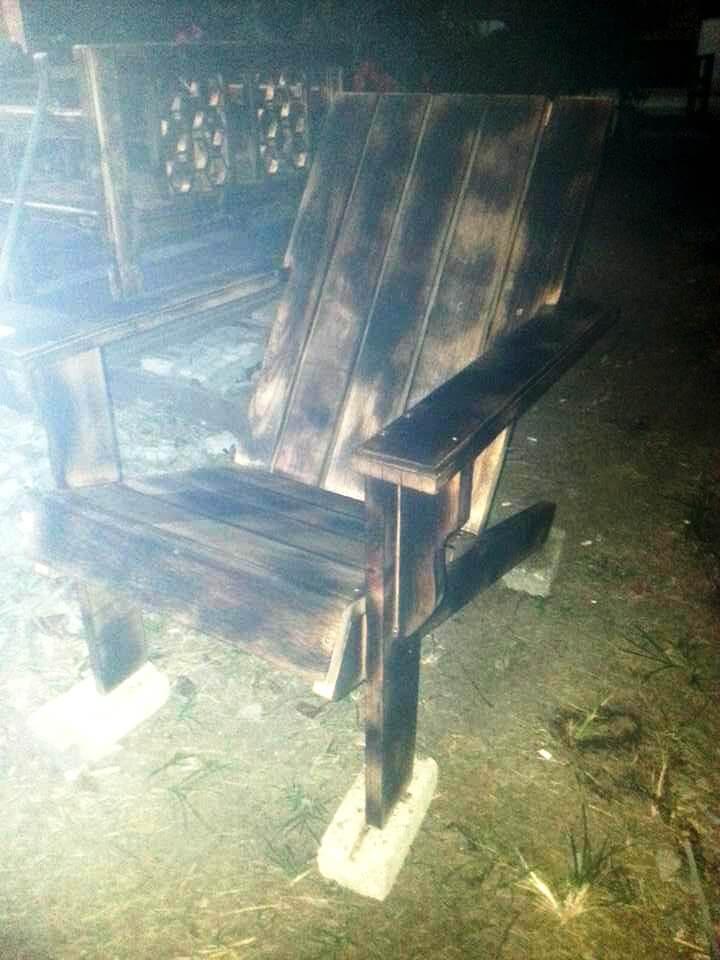 antique wooden pallet garden chair