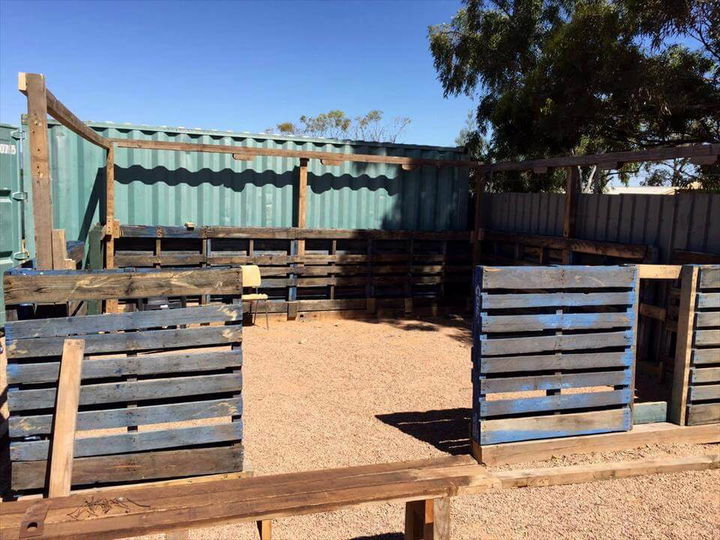 Green House Made with Pallets - Easy Pallet Ideas