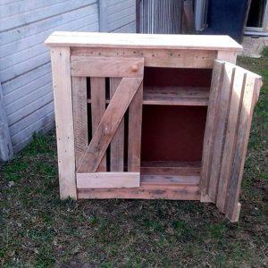 storage cabinet made of pallets