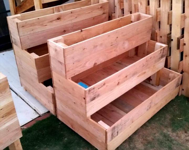 3 tiered pallet planters