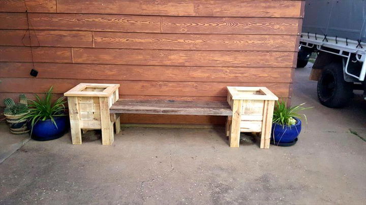 Pallet Bench Seat and Planter Box - Easy Pallet Ideas