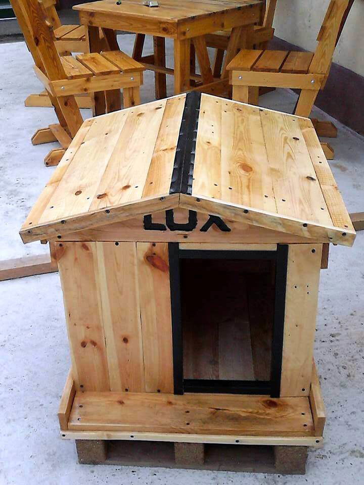 How to Build A Cool Pallet Dog House - Easy Pallet Ideas