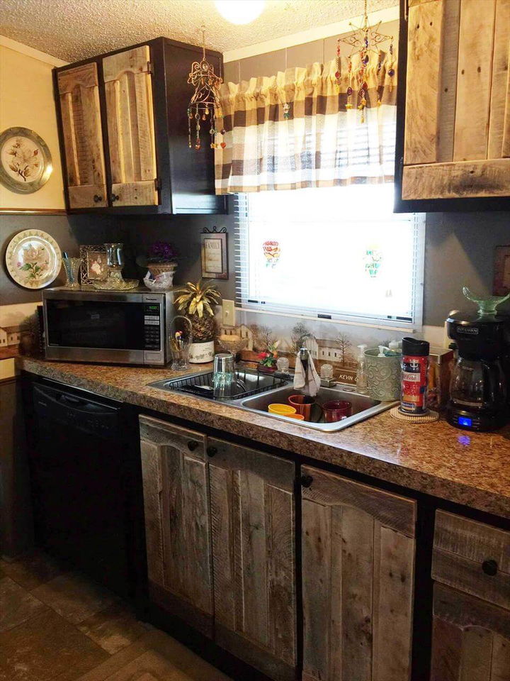 Kitchen Cabinets Using Old Pallets - Easy Pallet Ideas