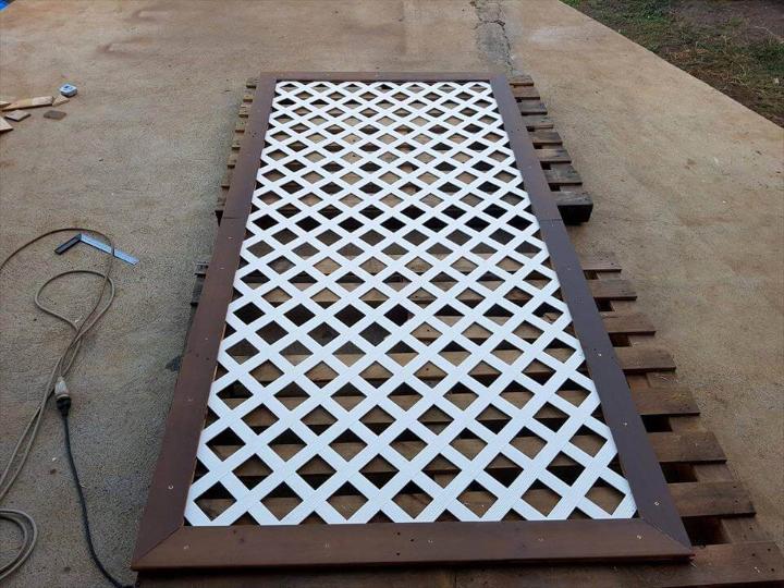 building pallet lattice frame