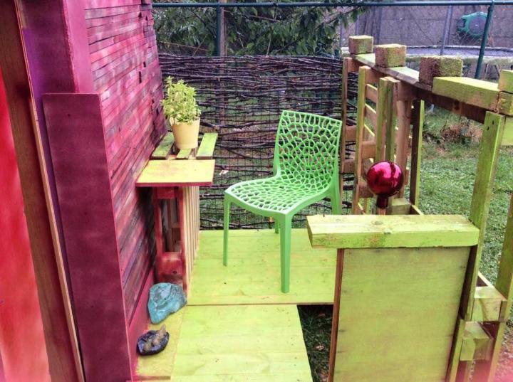 repurposed wooden pallet garden shed or playhouse