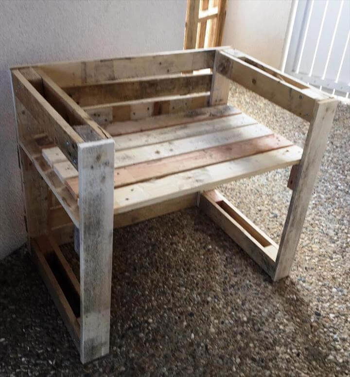 Diy Pallet Chairs Easy Pallet Ideas