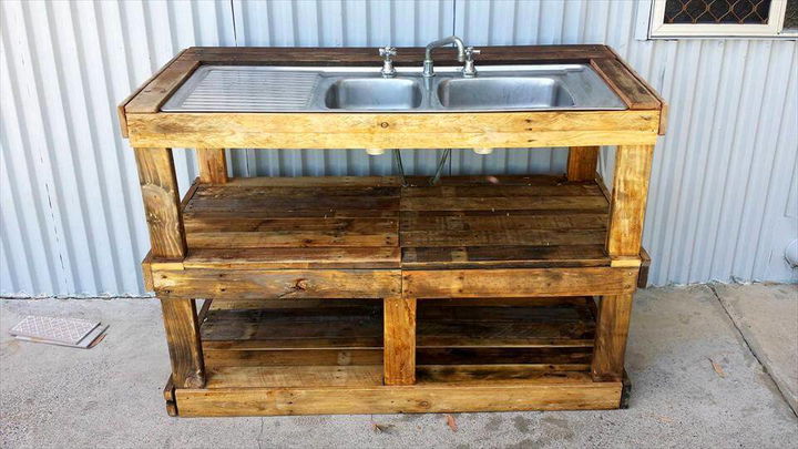 Pallet Outdoor Fish Filleting Station Easy Pallet Ideas