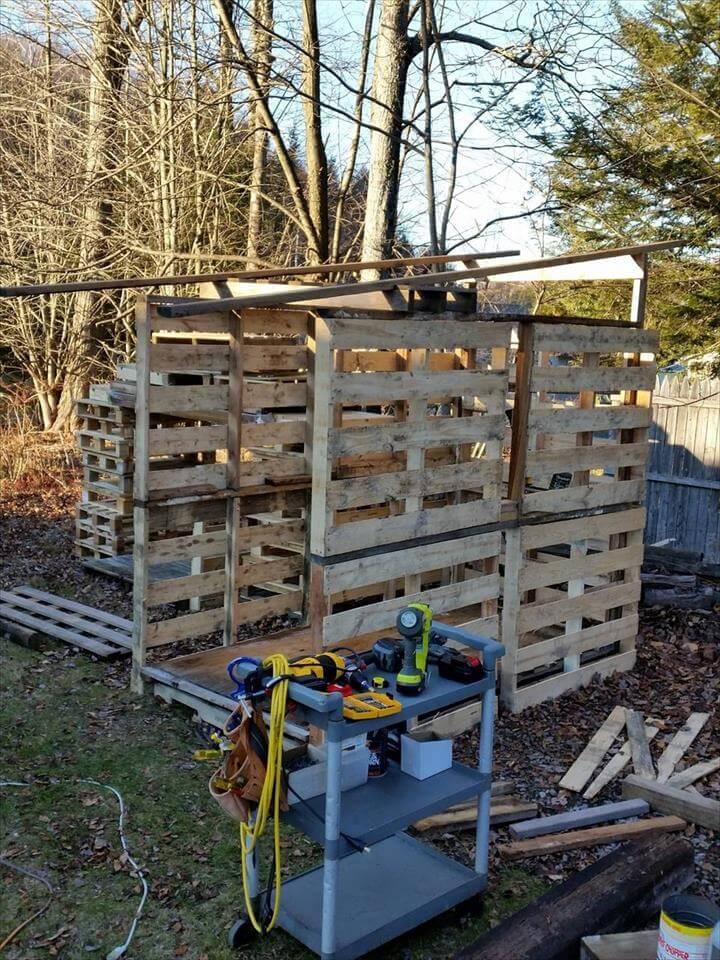 building tilted roof of pallet bike shed