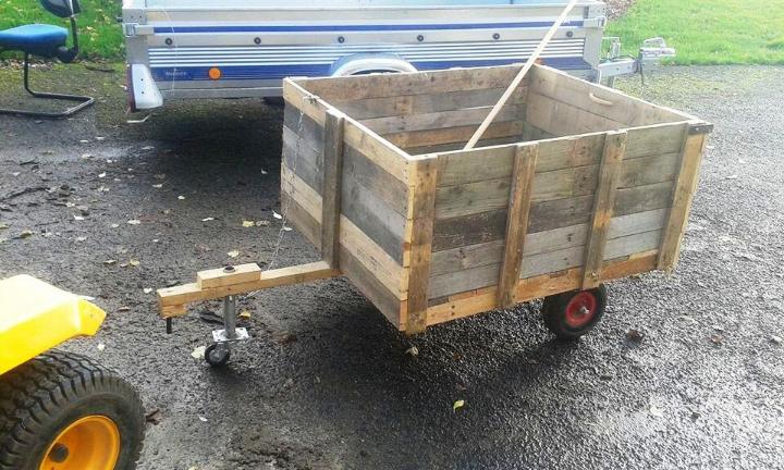 reclaimed pallet garden trash cart