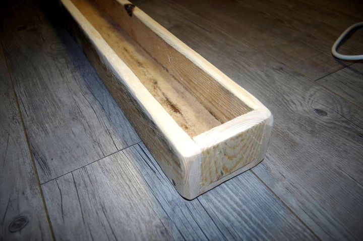 pallet-made slim long box