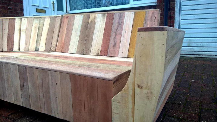 repurposed pallet sofa with fancy curves