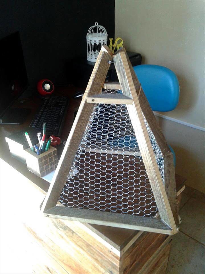 repurposed pallet pendant lampshade