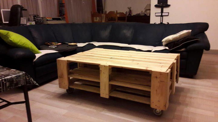 Recycled pallet coffee table