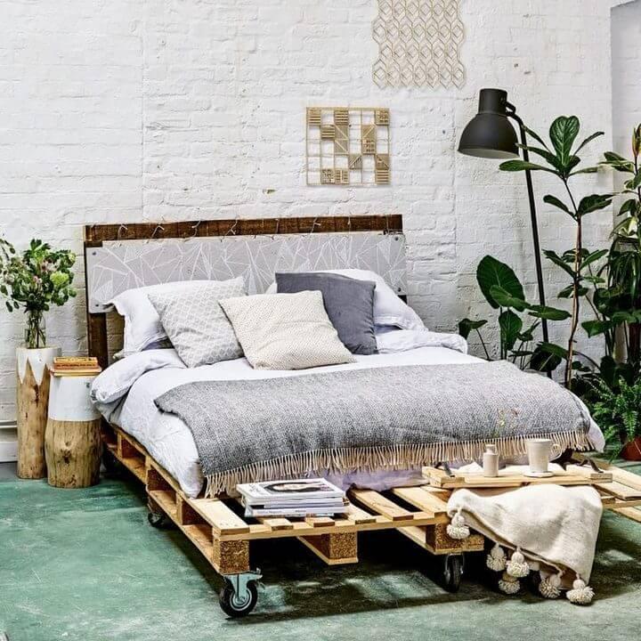 Diy Recycled Pallet Bed Frame Designs, Queen Size Pallet Bed With Lights