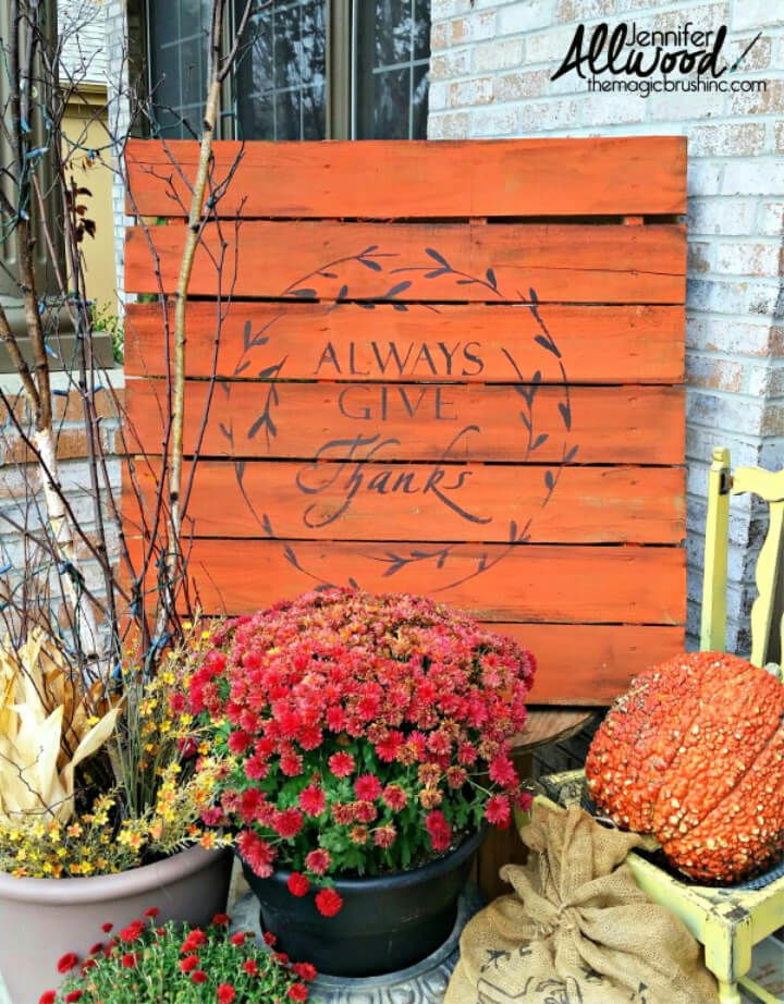 DIY Painted Pallet Porch Sign 1