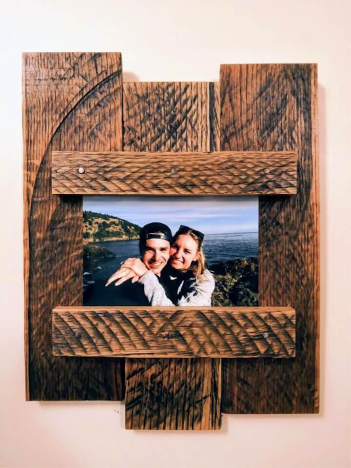 Turn Pallet Wood Into Picture Frame